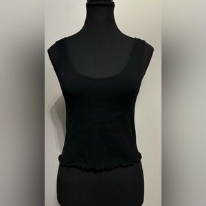 Wallflower women’s insta smooth black cropped tank top. Size Large